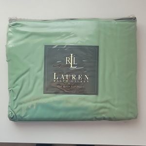 Ralph Lauren Queen Flat Sheet